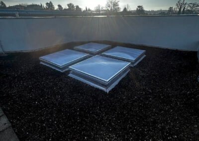 Après travaux - remplacement de capot polycarbonate sur une école primaire à craponne 69