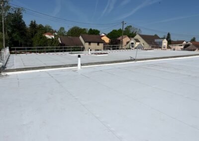 Carrefour Mirecourt vue isolation toiture refaite