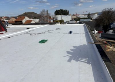 membrane TPO blanche 18 10ème de chez BAUDER finie