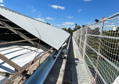 EDF-PIZANCON 26 REMPLACEMENT DE LA COUVERTURE DU BARRAGE HYDROELECTRIQUE