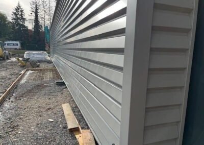 Magasin avant pose du bardage